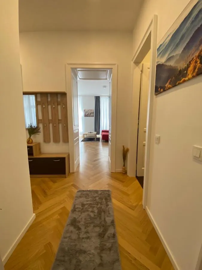 Apartamento Home Sweet Home Vienna Belvedere T3 Austria